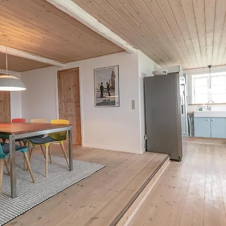 Three-bedroom Holiday In