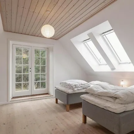 Three-bedroom Holiday In